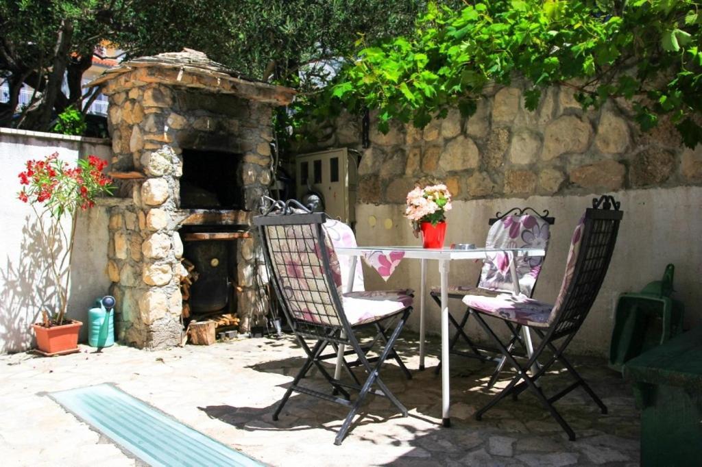 Apartments By The Sea Makarska - 15200 Exterior foto
